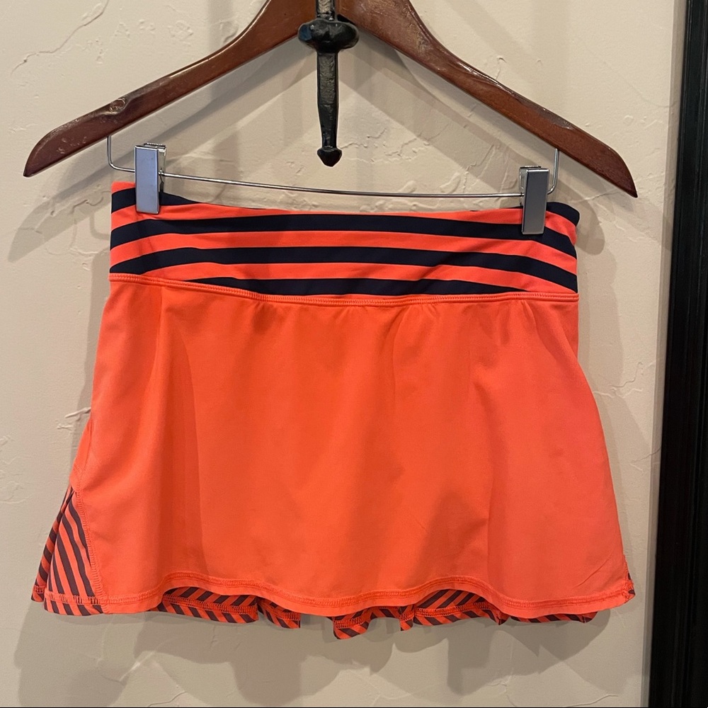 Lululemon size 4 skirt